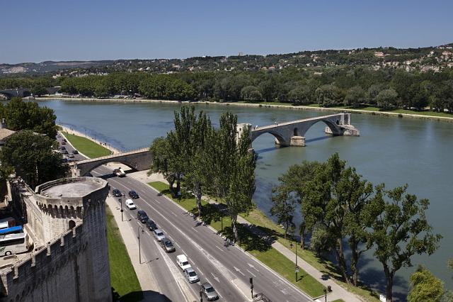 037 Avignon, Pont St. Benezet.jpg